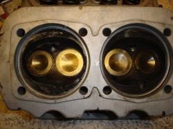VW CB 044 Dual-Port Cylinder HEAD SET