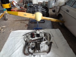 Motor Lycoming O-290-D2 med hela installationen fö