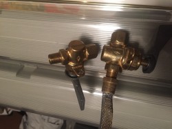 Fällbar propeller , kompass , bränslekrananr